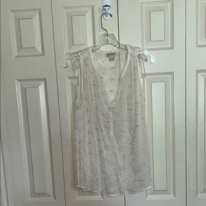 Lucky Brand Cream Sleeveless Tie Front Blouse size large